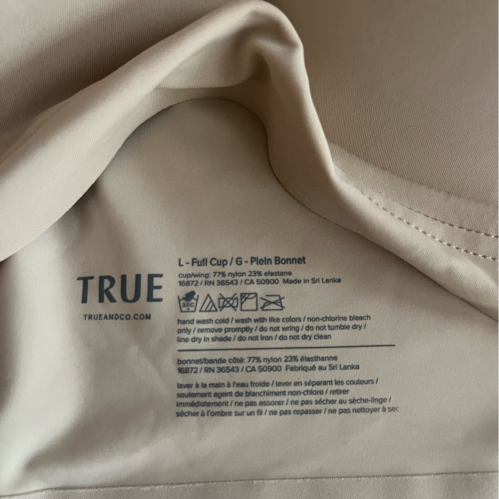 True&Co. Super Soft and Silky Laser-cut Tech Sealed Removable Pads No Lines Bra - Picture 10 of 12